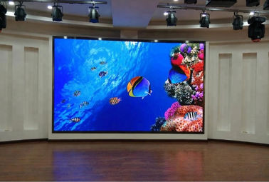 شاشة عرض الفيديو LED بالألوان الكاملة رقيقة الجدار P1.667 P1.25 داخلي RGB