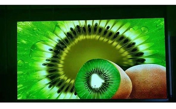 شاشة LED عالية الدقة بالألوان الكاملة البيكسل الصغيرة ذات اللون الرمادي بحجم 14 - 16 بت