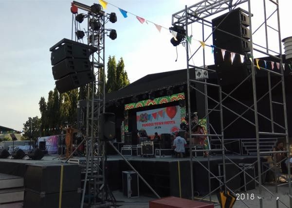 HD في الهواء الطلق المرحلة شاشة LED 1/16 المسح الضوئي القيادة 5000cd السطوع للأحداث