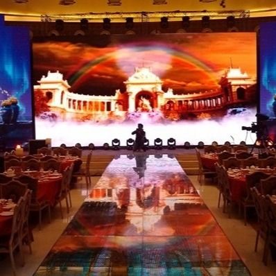 1/16 محرك أقراص ضوئي واجب داخلي LED فيديو الجدار 3.9 ملم الملعب 1R1G1B تكوين اللون